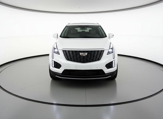 2021 Cadillac XT5 Premium Luxury photo 2