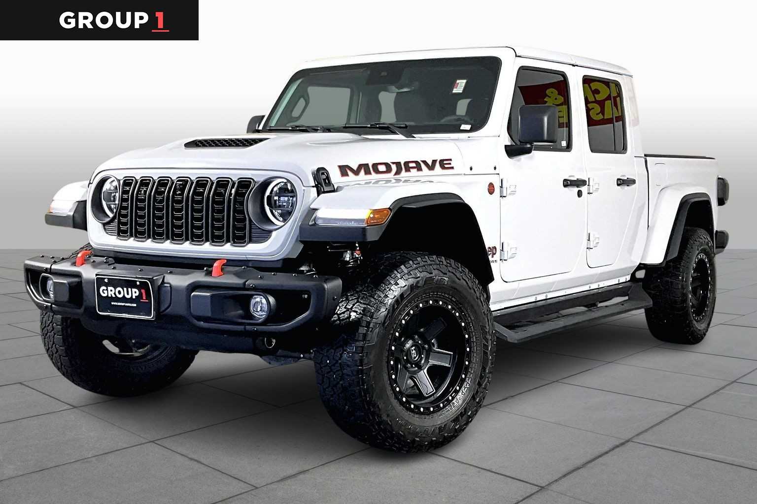 2025 Jeep Gladiator Mojave X's photo
