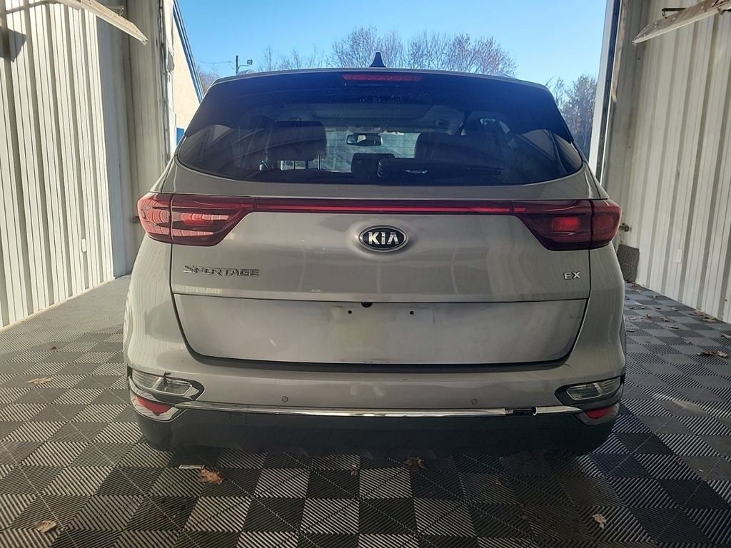 2021 Kia Sportage EX photo 4