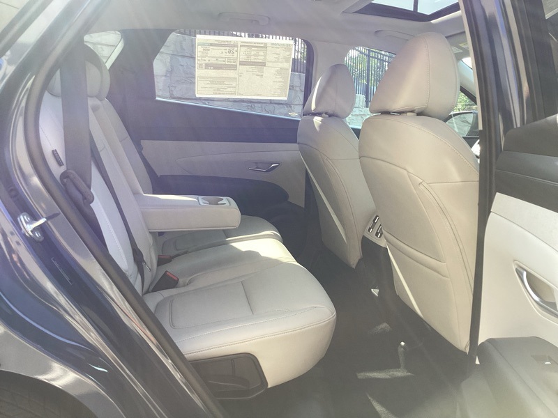 2025 Hyundai Tucson SEL Convenience photo 11