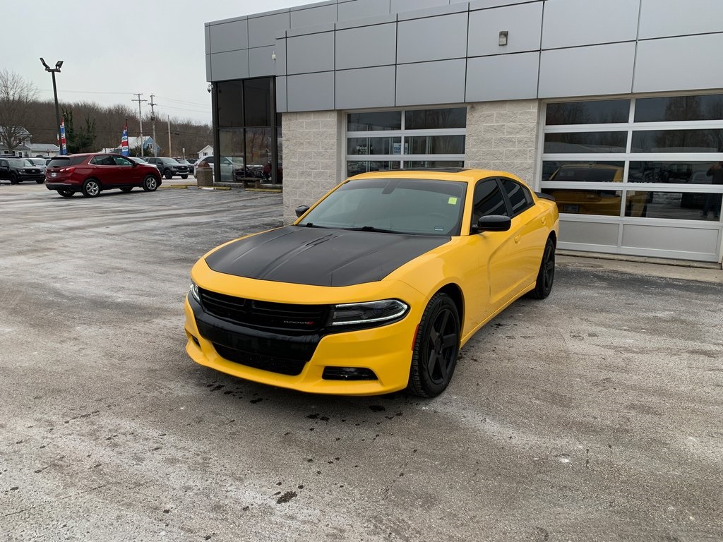2017 Dodge Charger SE's photo