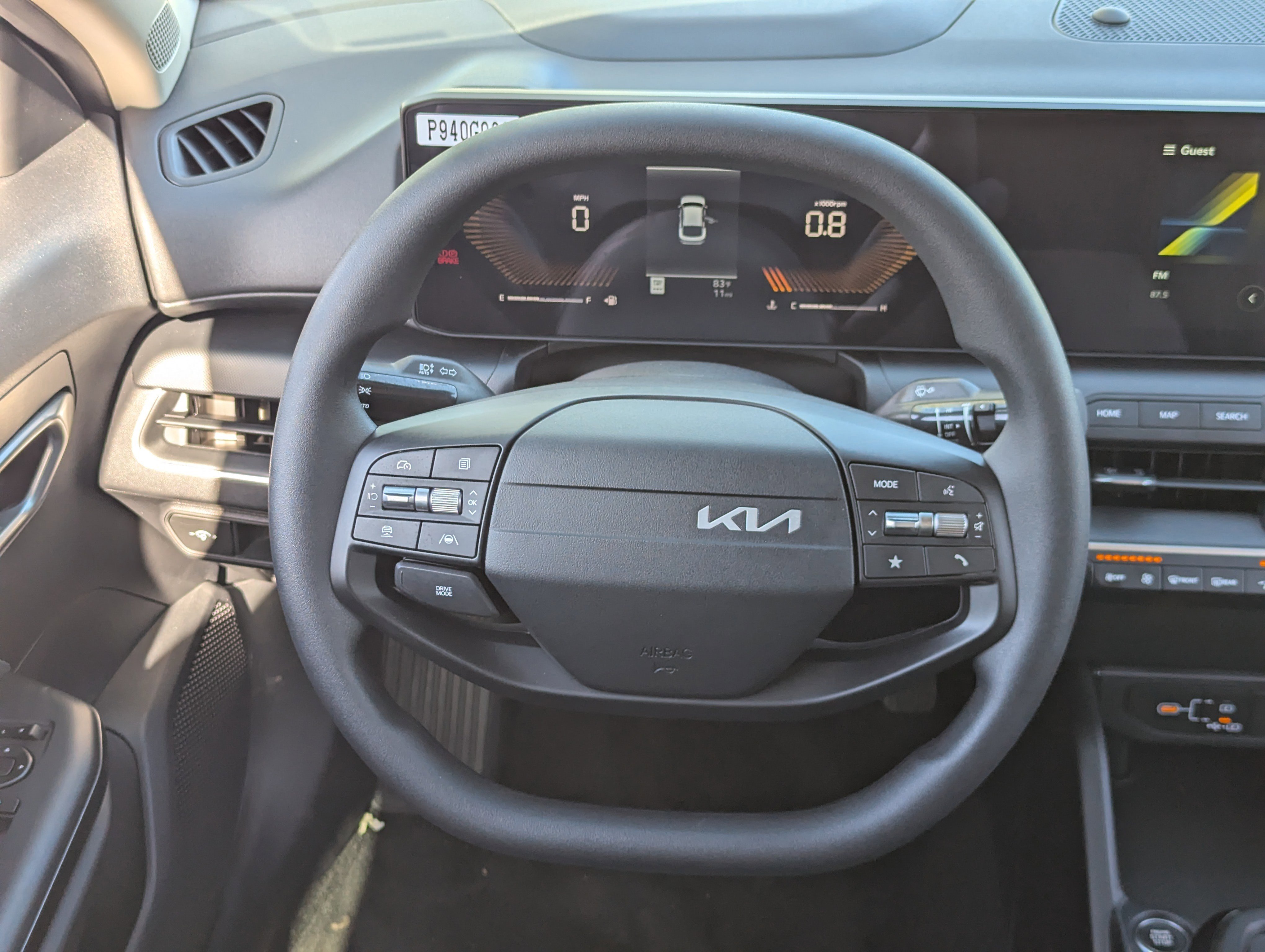 2025 Kia K4 LXS photo 4