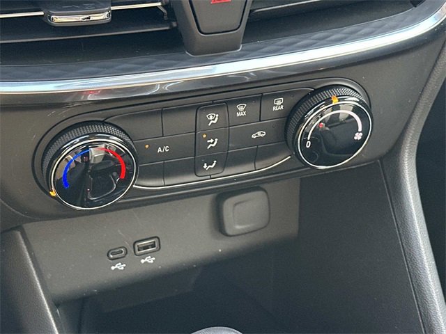 2024 Buick Encore GX Preferred photo 22
