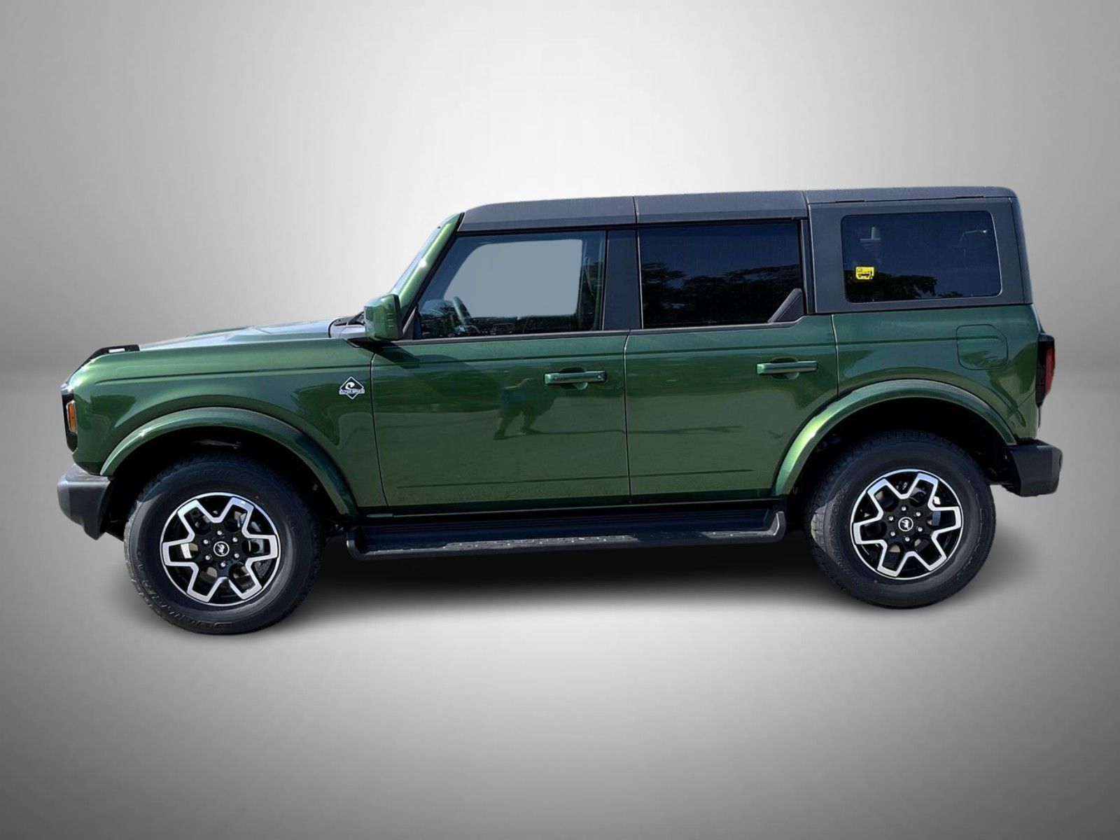 2025 Ford Bronco Outer Banks photo 8