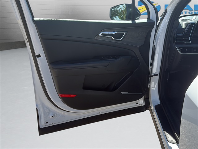 2023 Kia Sportage X-Line photo 11