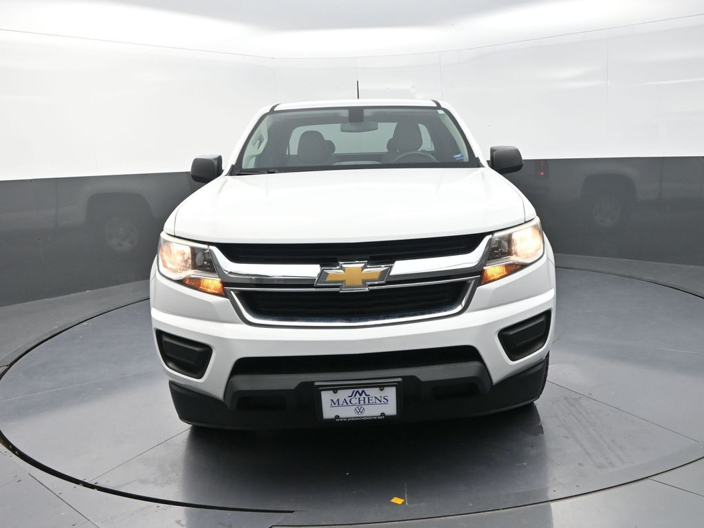 2016 Chevrolet Colorado Work Truck photo 2
