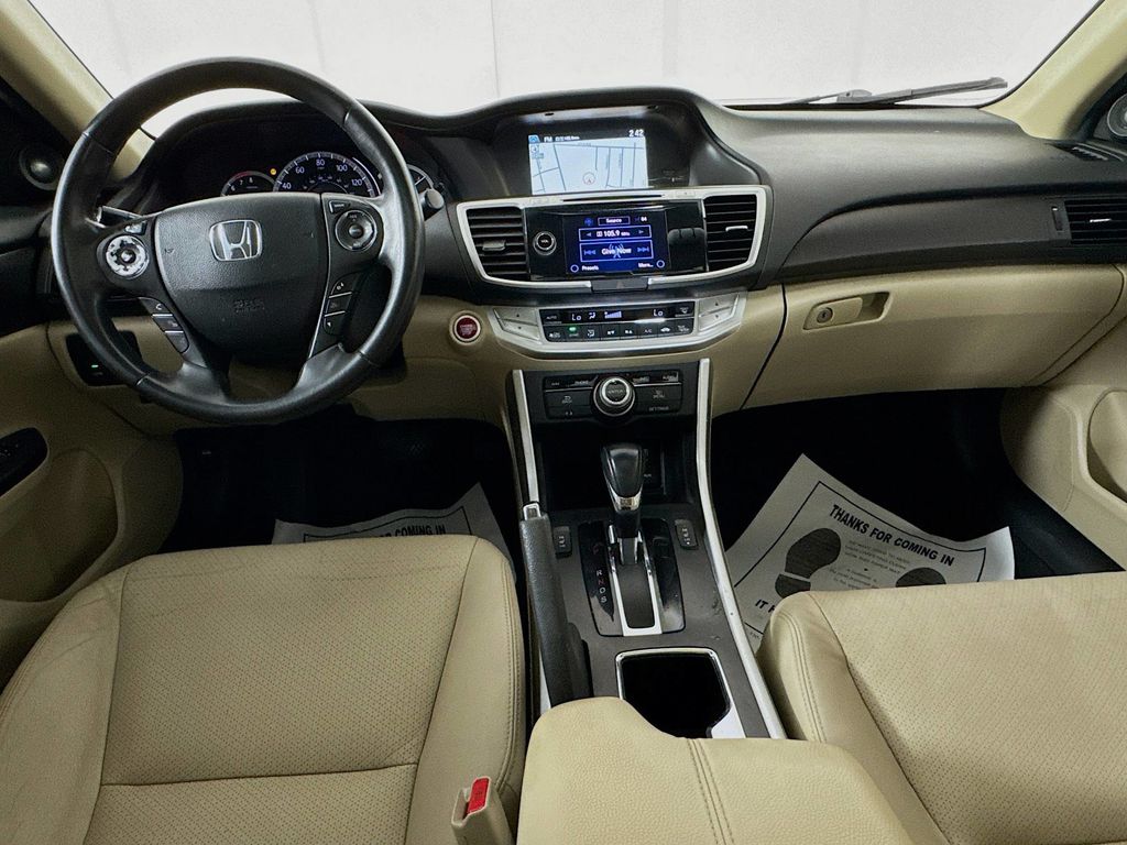 2013 Honda Accord Touring photo 27