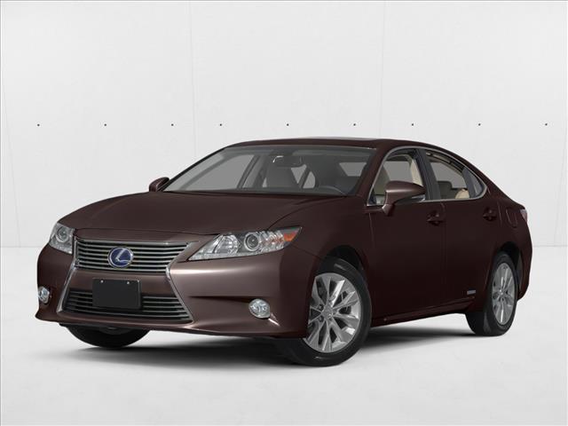 2013 Lexus ES 300h's photo