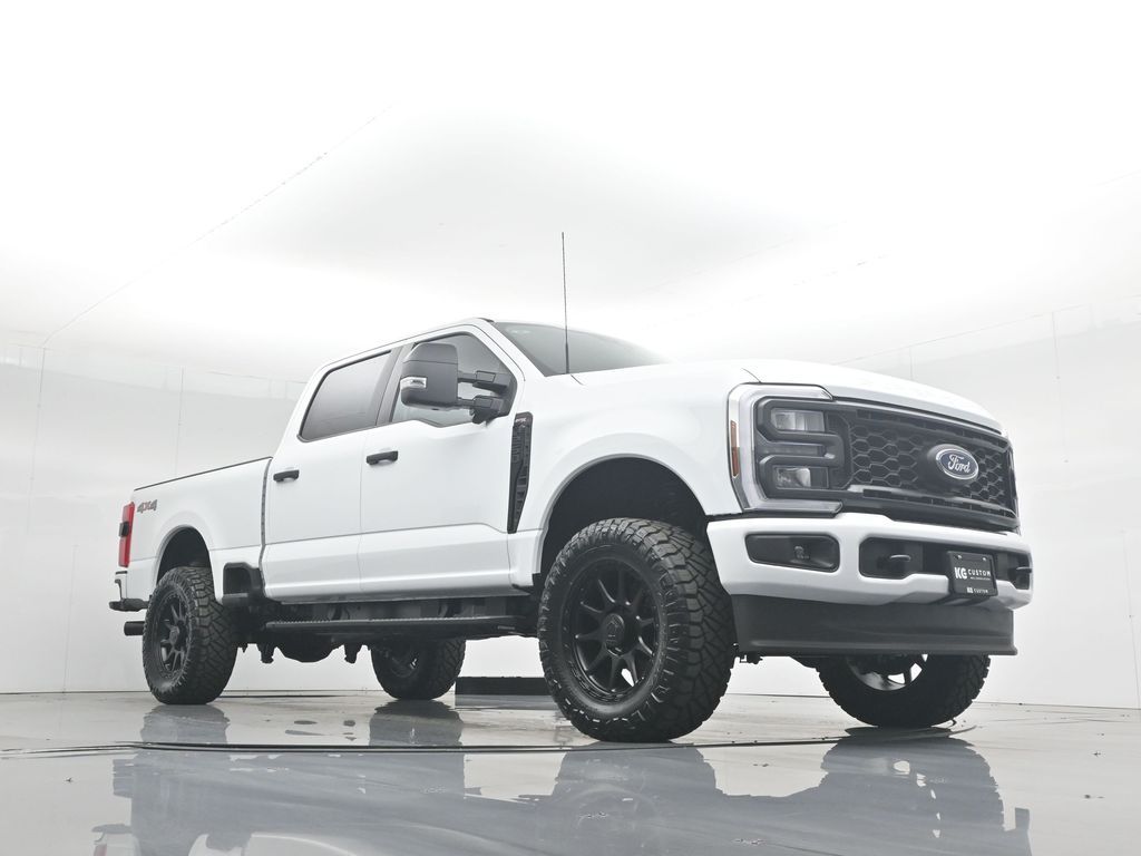 2025 Ford F-250 photo 39