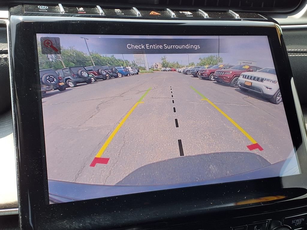 2022 Jeep Grand Cherokee Overland 4xe photo 28