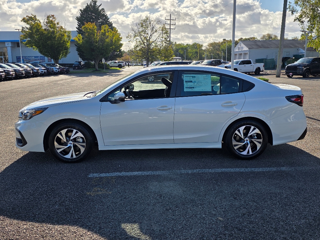 2025 Subaru Legacy Premium photo 6