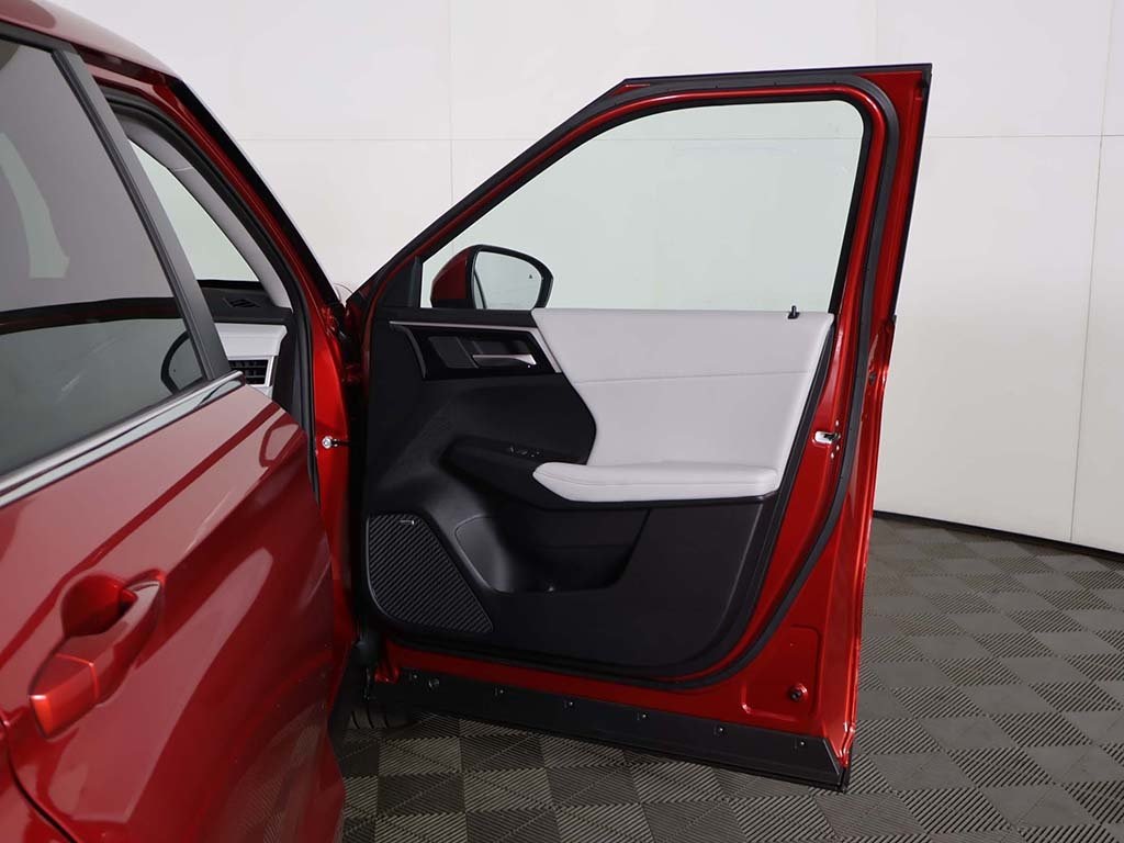 2025 Mitsubishi Outlander SE Ralliart photo 20