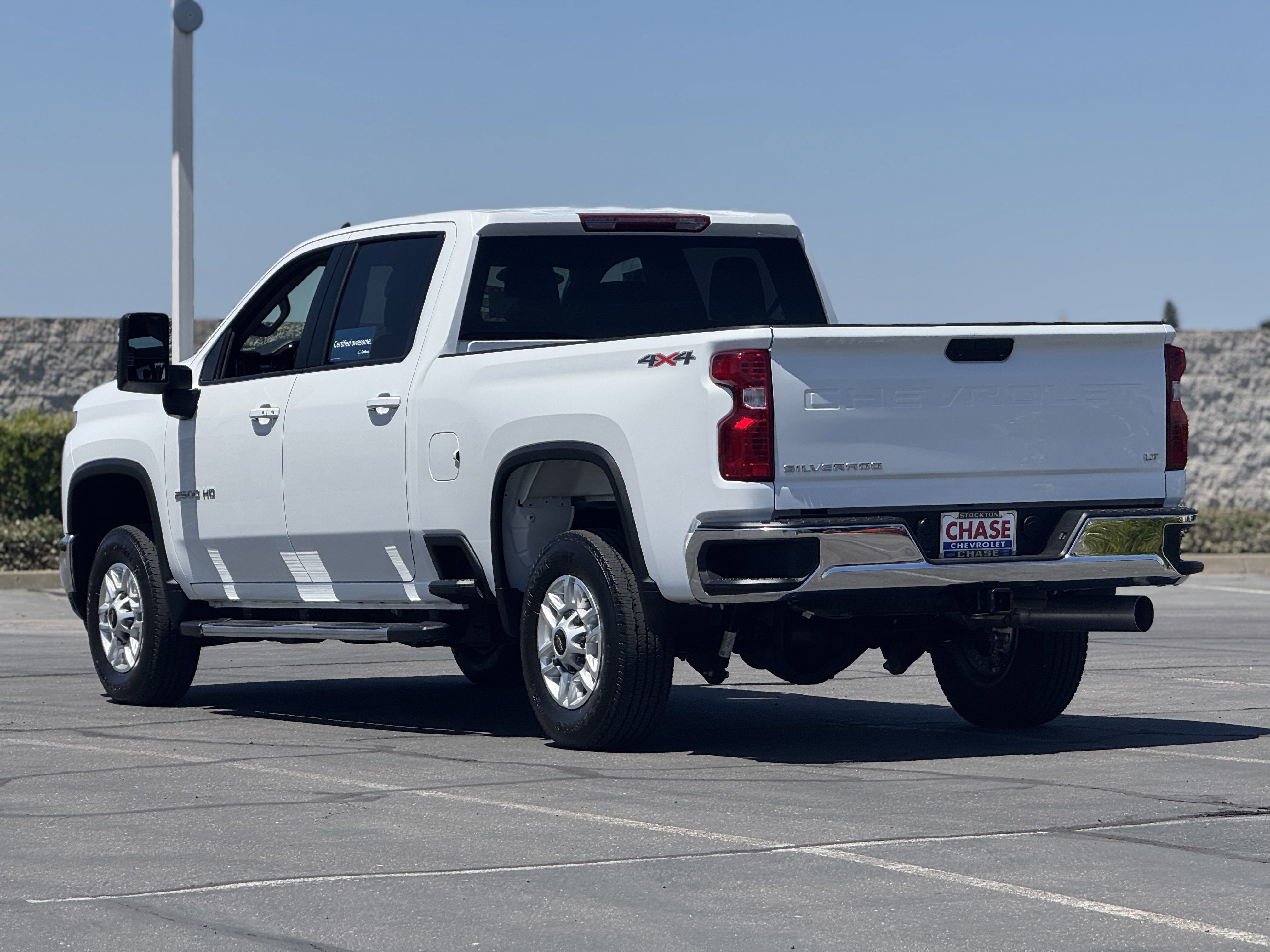 2024 Chevrolet Silverado 2500HD LT photo 4