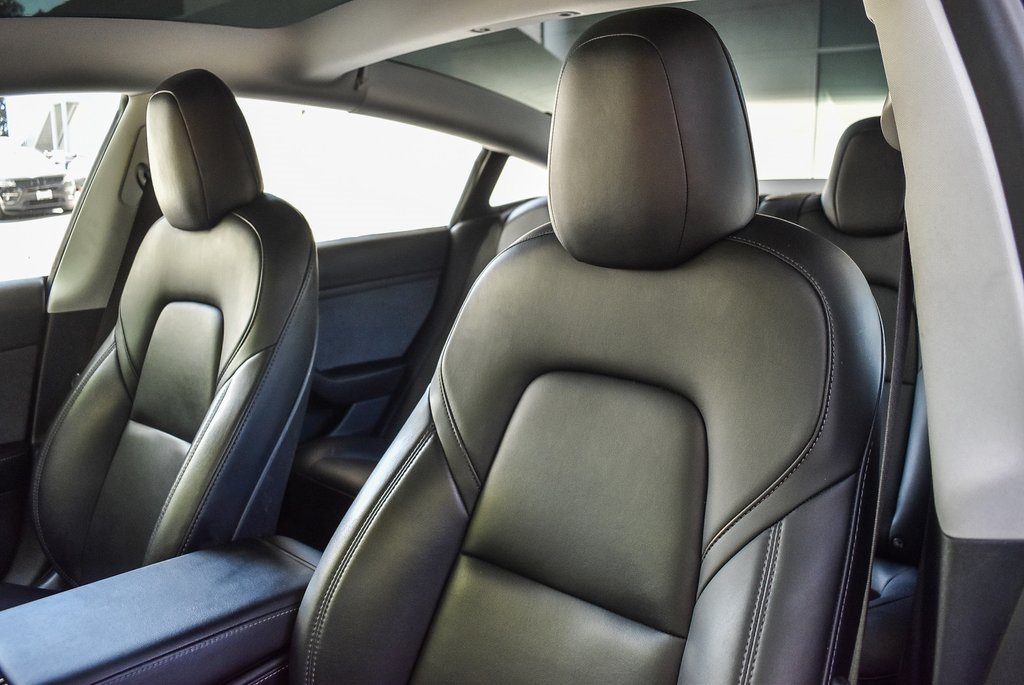 2022 Tesla Model 3 photo 21