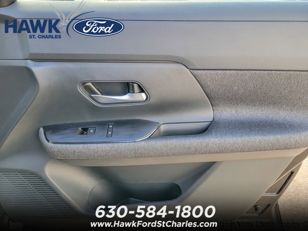 2025 NISSAN KICKS MPV - Image 19