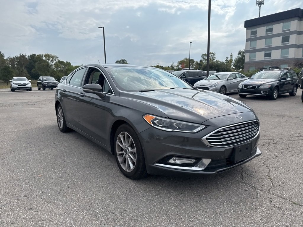2017 Ford Fusion SE photo 15