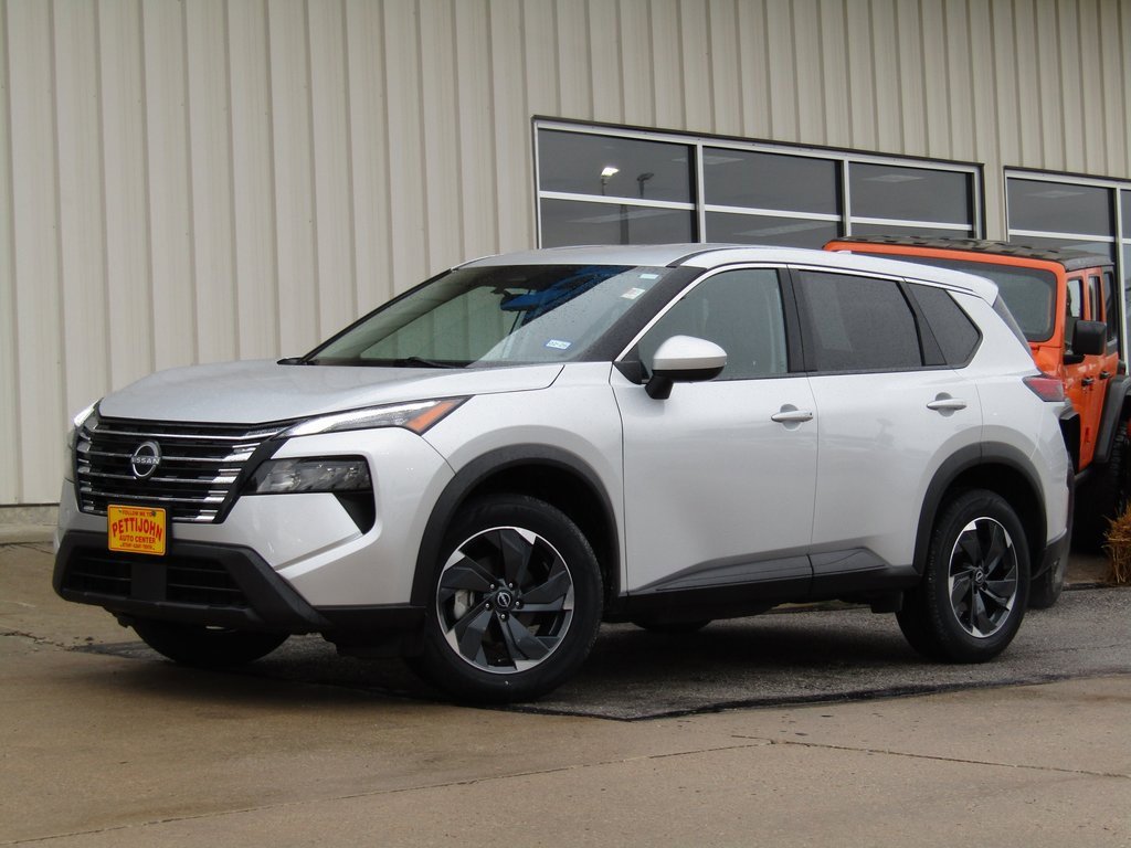 2024 Nissan Rogue SV photo 10