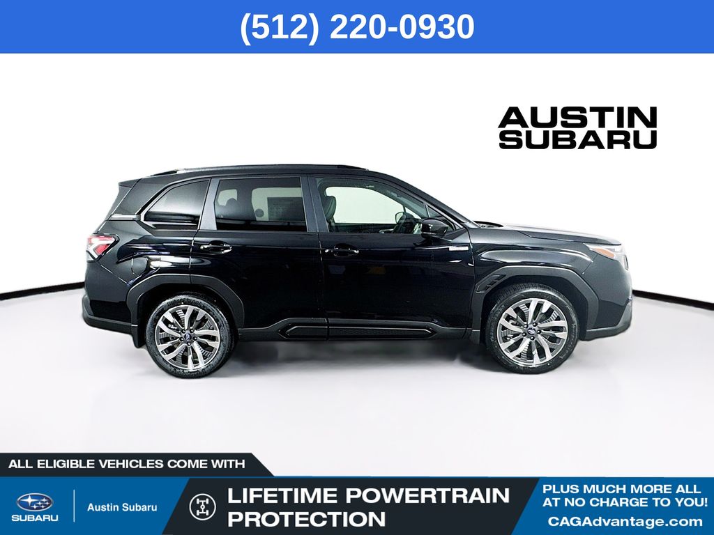 2025 Subaru Forester Touring photo 8