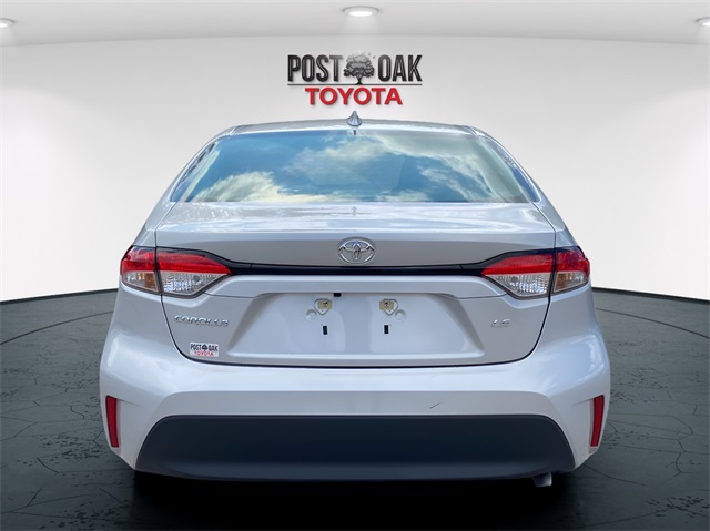 2024 Toyota Corolla LE photo 6