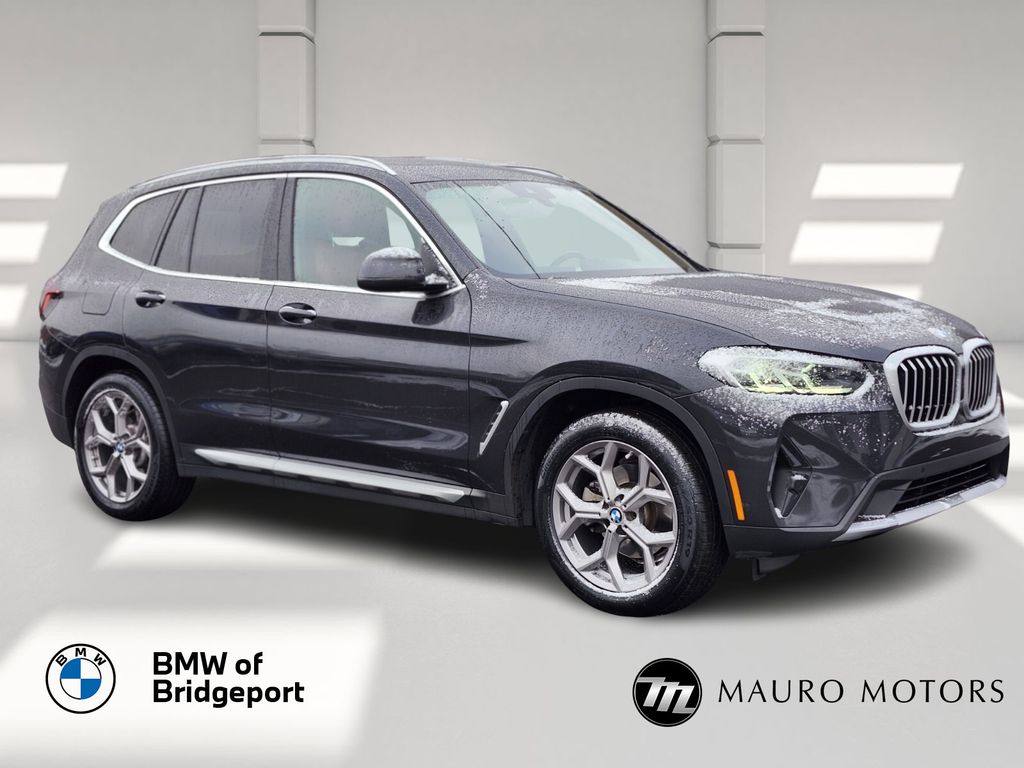 2023 BMW X3 30i's photo