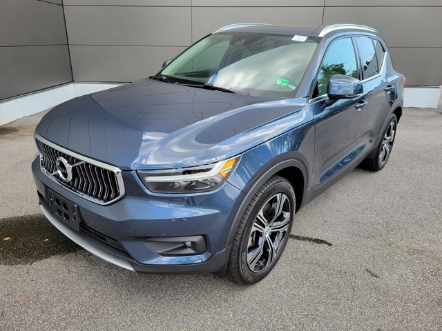 2022 Volvo XC40