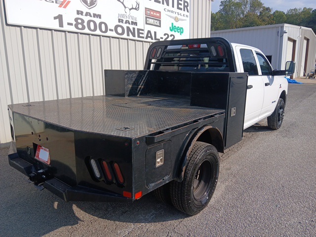 2020 Ram 3500 Tradesman photo 3