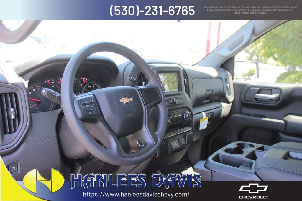 2025 Chevrolet Silverado 1500 Custom photo 12