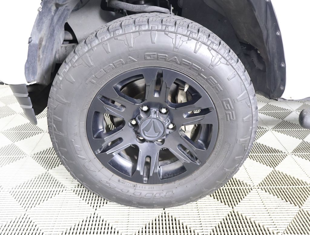 2021 Toyota Tacoma SR5 photo 5