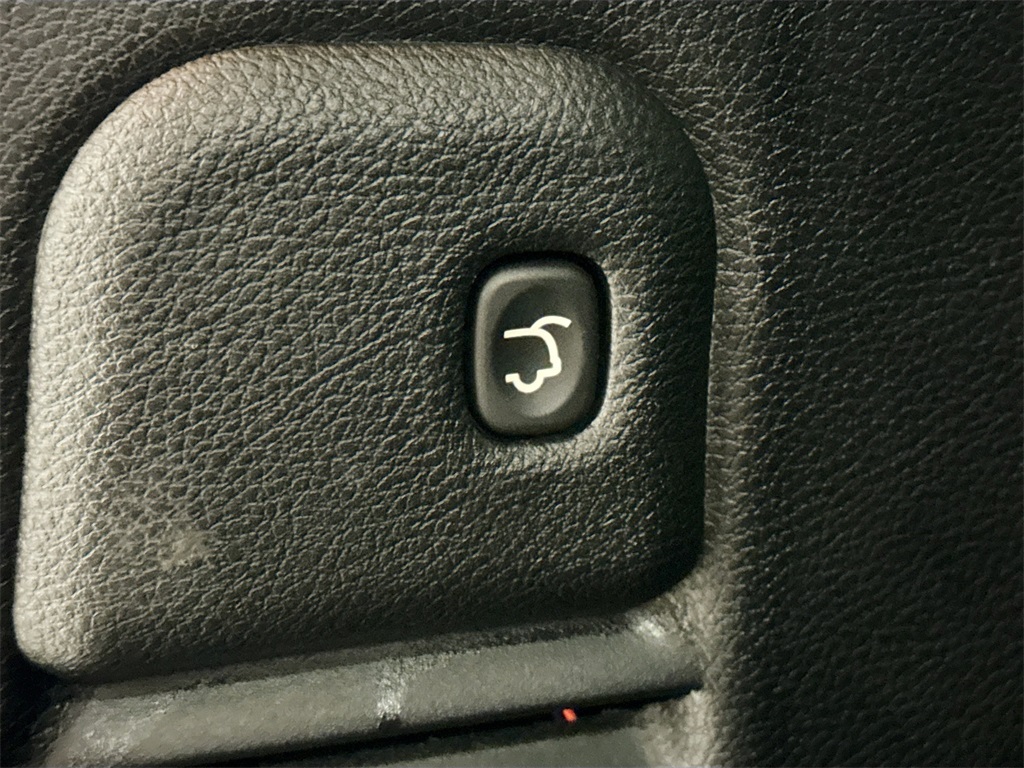2019 Jeep Grand Cherokee High Altitude photo 17