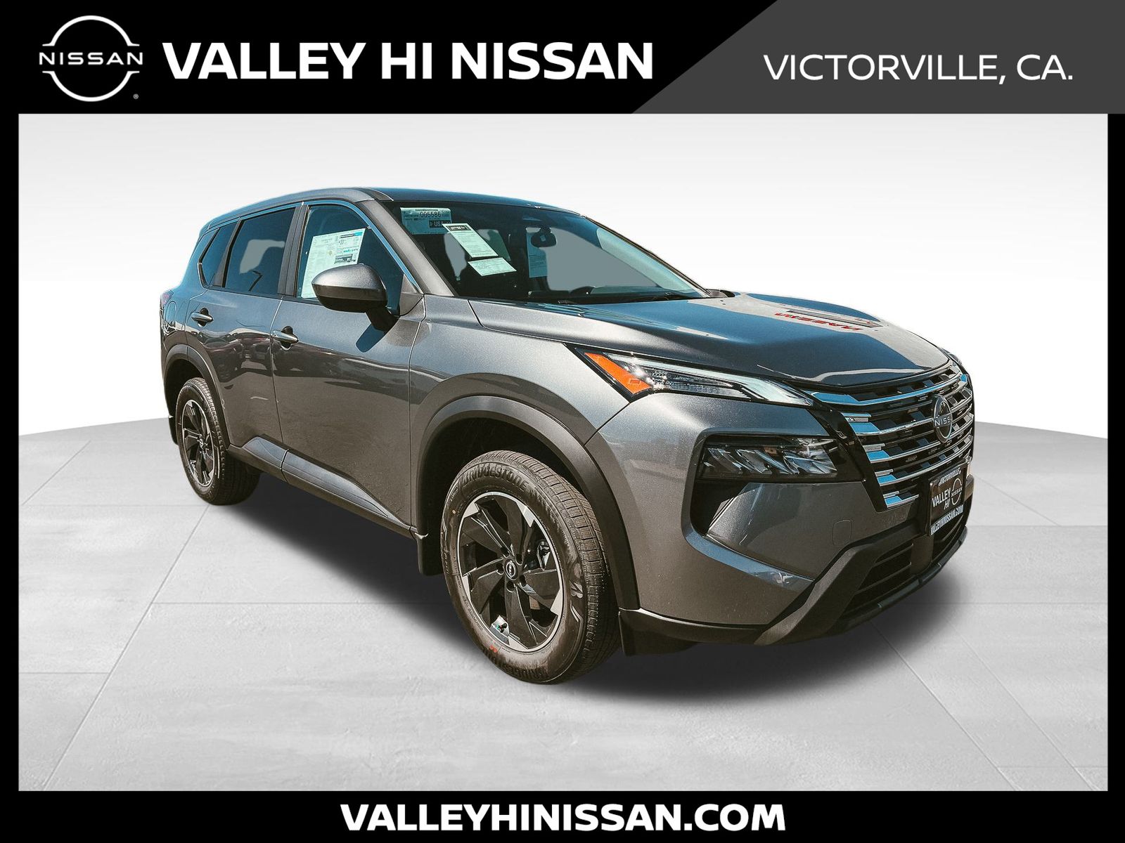 2026 Nissan Rogue SV's photo