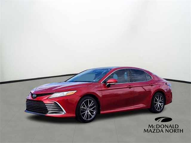 2023 Toyota Camry XLE's photo