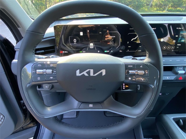 2026 Kia EV9 Light Long Range photo 14