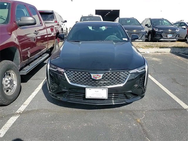 2022 Cadillac CT4 Luxury photo 11