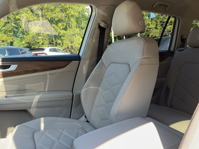 2026 Volkswagen Atlas SE Technology photo 8