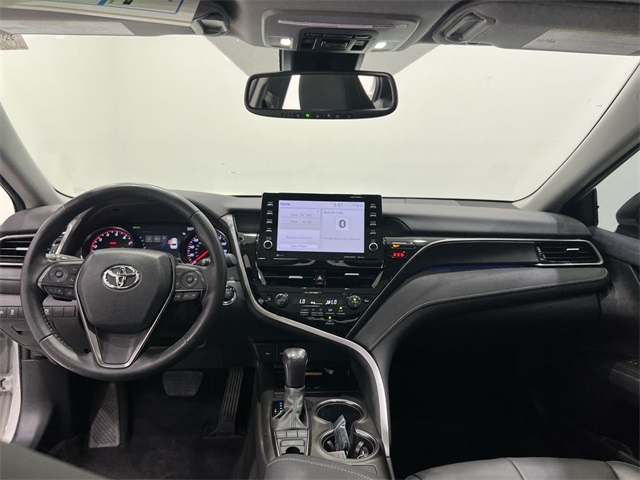 2022 Toyota Camry XSE photo 18