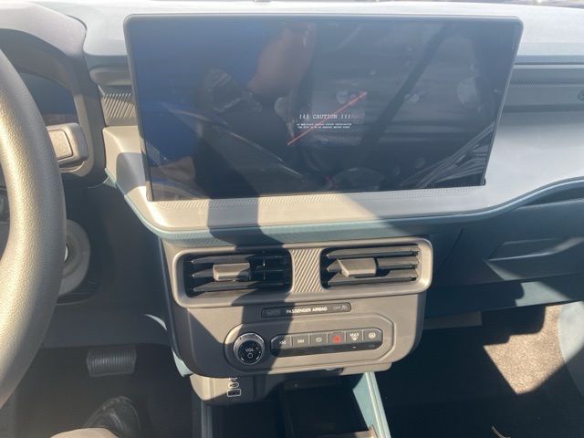2025 Ford Maverick XL photo 5