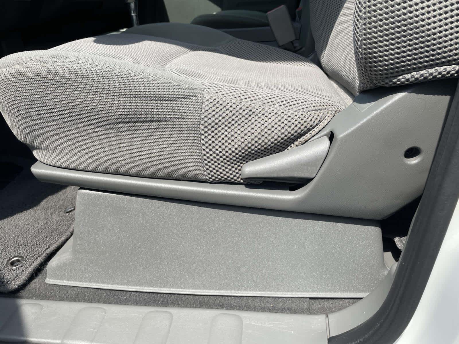 2019 Nissan Frontier SV photo 10