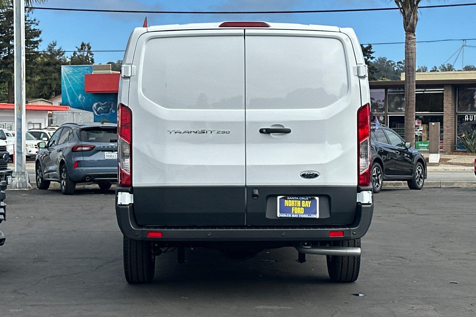 2025 Ford Transit Cargo Van photo 2