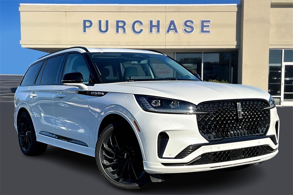 2025 Lincoln Aviator Reserve's photo
