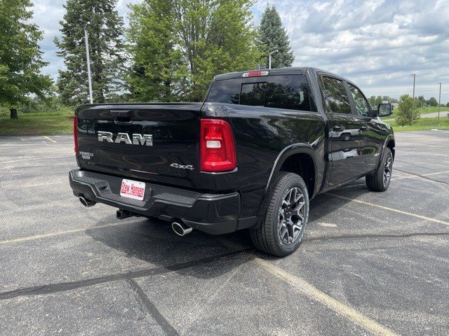 2026 Ram 1500 Laramie photo 4