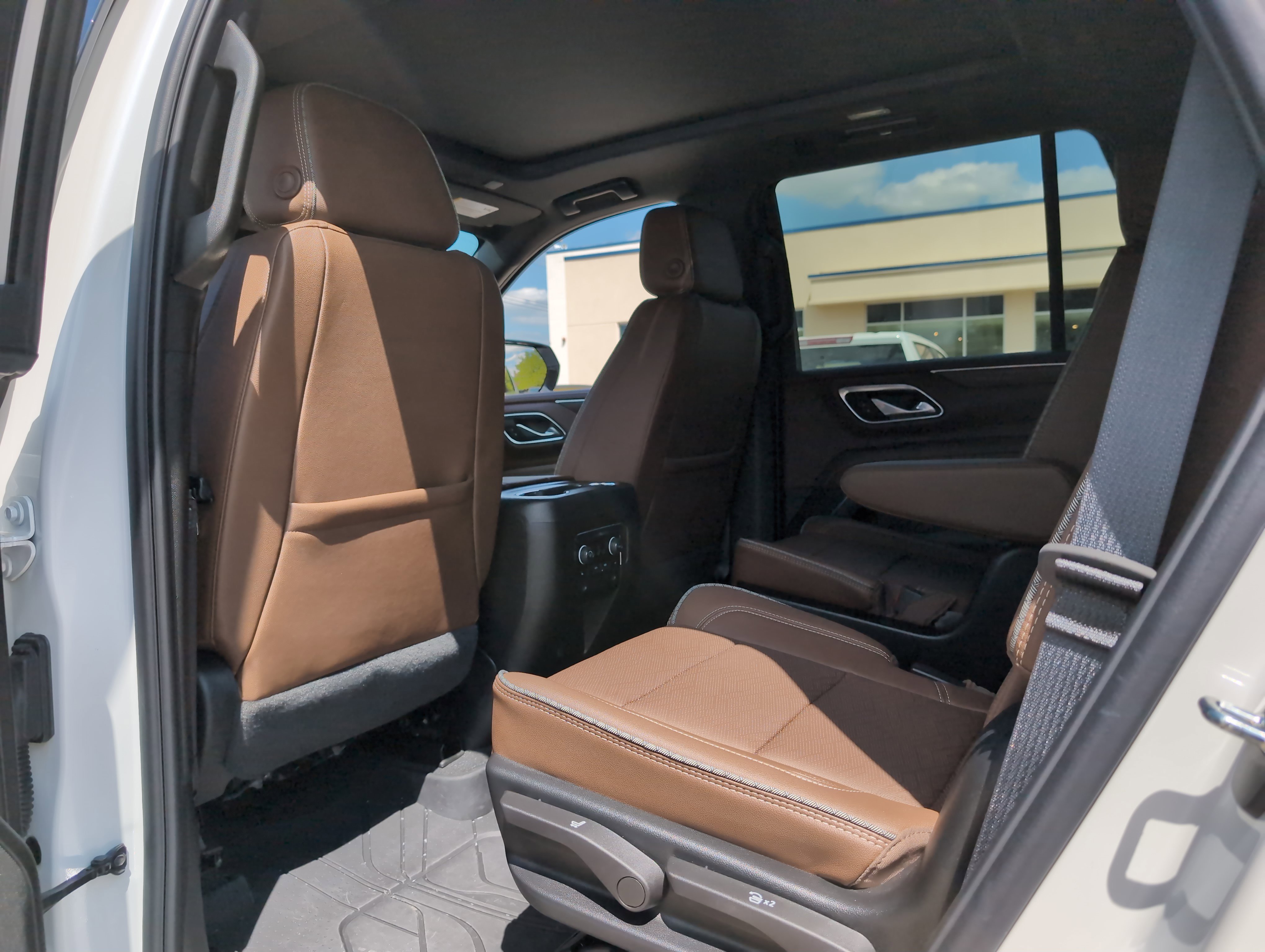 2024 Chevrolet Tahoe High Country photo 20