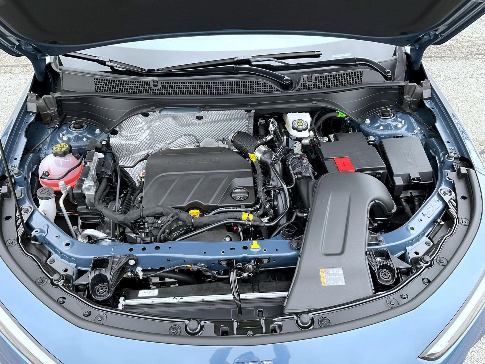 2025 Buick Envista ST photo 21