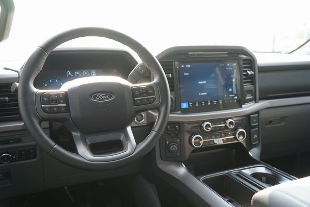 2025 FORD F-150 - Image 32