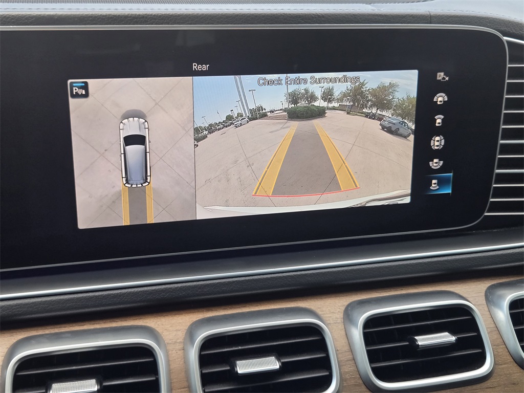 2022 Mercedes Benz GLS 450 4MATIC photo 18