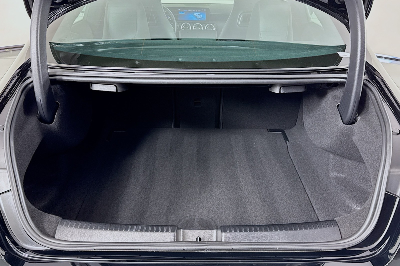 2023 Mercedes Benz CLA 250 photo 22