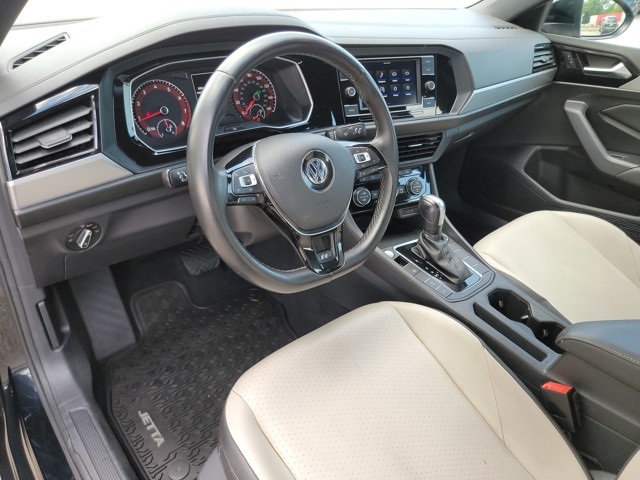 2021 Volkswagen Jetta R-Line photo 12