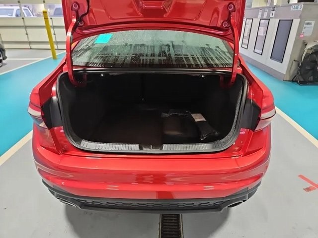 2022 Volkswagen Jetta GLI 2.0T Autobahn photo 7
