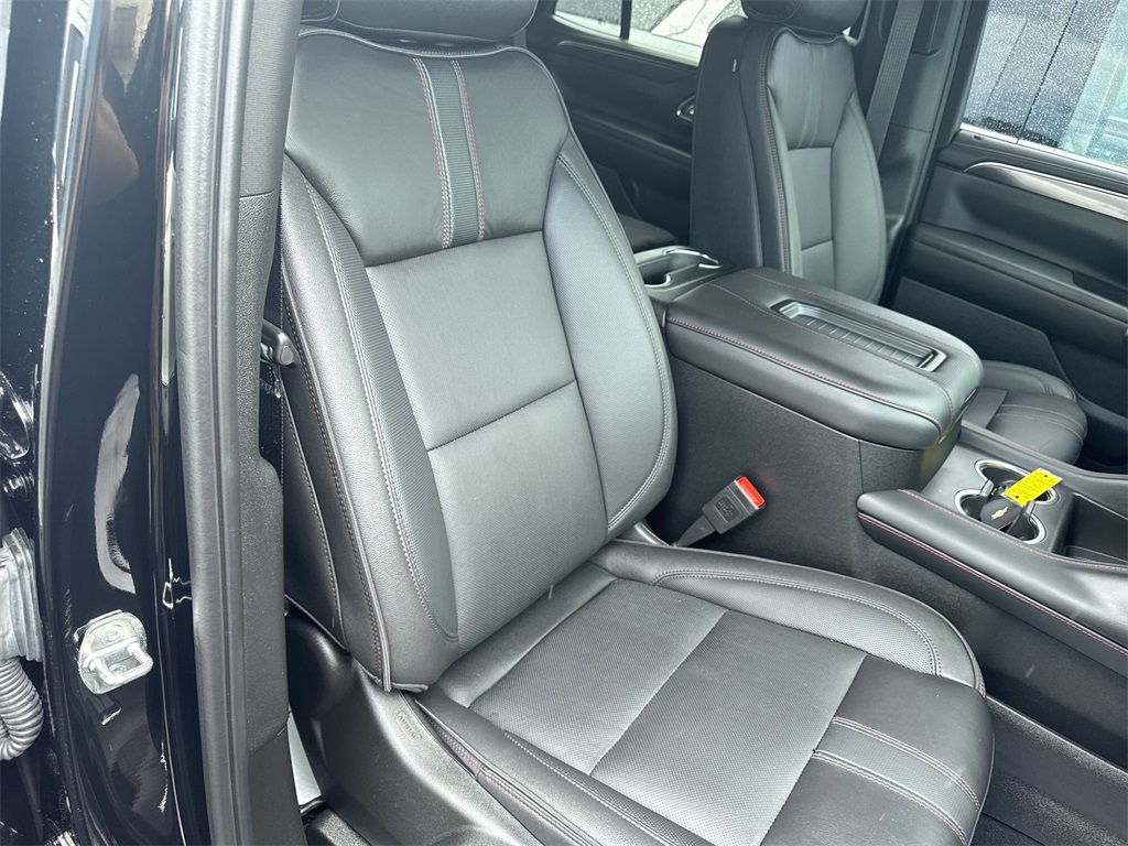 2024 Chevrolet Tahoe RST photo 29