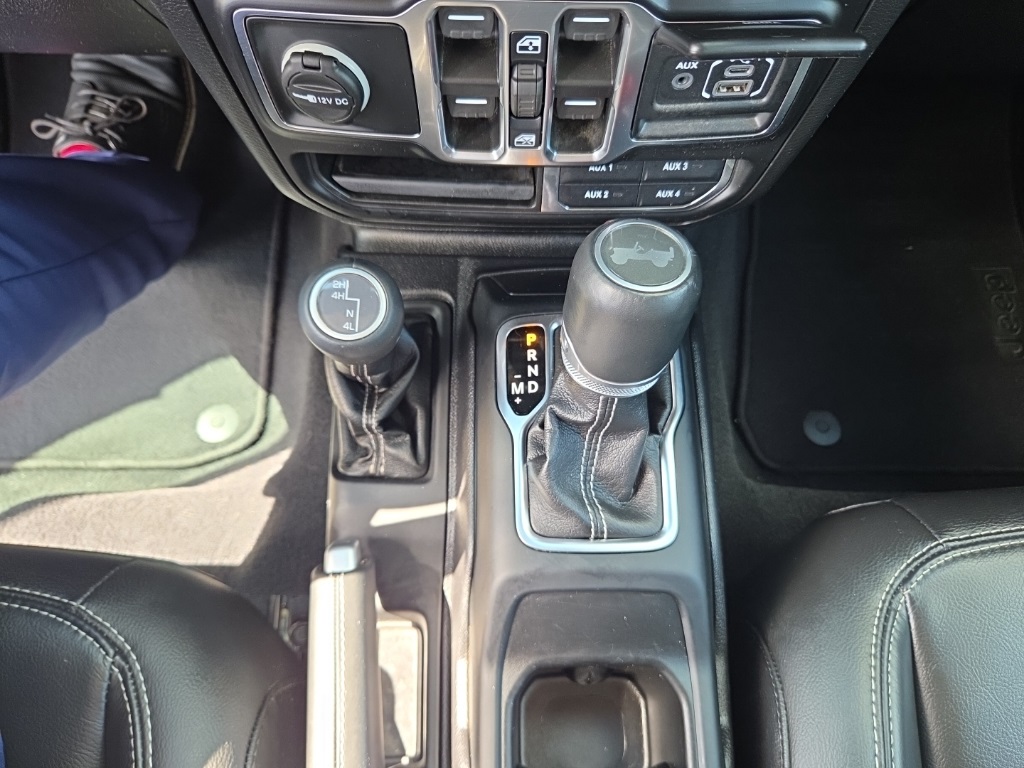 2021 Jeep Wrangler Unlimited Sahara photo 22