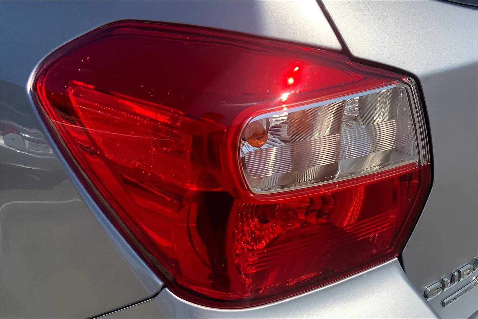 2016 Subaru Crosstrek Limited photo 25